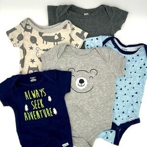 5 piece bundle short sleeve one pieces snap closure blue gray 0-3 months